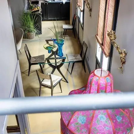 Exclusive, Elegant Apt @monti